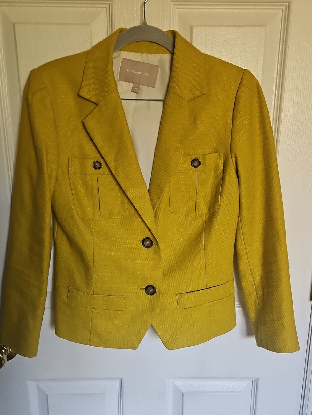 Banana Republic Linen Mustard Yellow Cropped Double Butti blazer 6